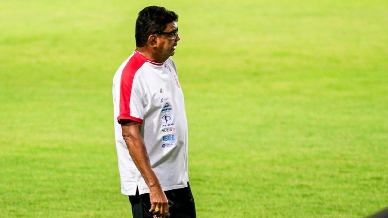 Flávio Araújo entrega cargo e deixa o 4 de Julho de Piripiri restando duas rodadas para o fim do Piauiense