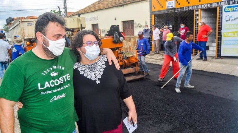 Prefeitura de Piripiri inicia asfaltamento no centro da cidade