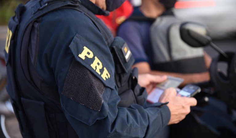 PRF flagrou nas últimas 48H mais de 190 condutores cometendo infrações nas rodovias do Piauí