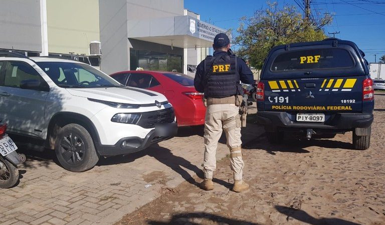 Homem é preso pela PRF na BR-343 em Piripiri acusado do crime de Apropriação Indébita