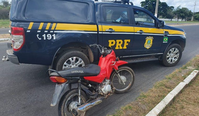 Condutor inabilitado é preso pela PRF na BR-343 em Piripiri, com índice de embriaguez 28 vezes acima do permitido