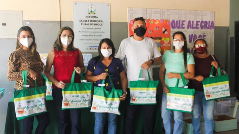 Seduc de Piripiri inicia distribuição dos kits de material escolar