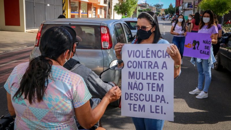 SETAS realiza ações para divulgação do Agosto Lilás em Piripiri