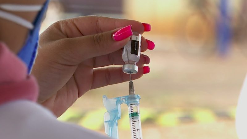 SESAPI anuncia a chegada de mais de cem mil doses de vacinas neste sábado (07)