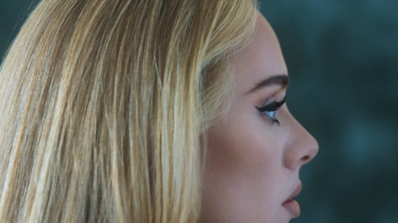 ‘Easy on me’, de Adele, bate recorde de audição diária da história do Spotify; confira vídeo aqui