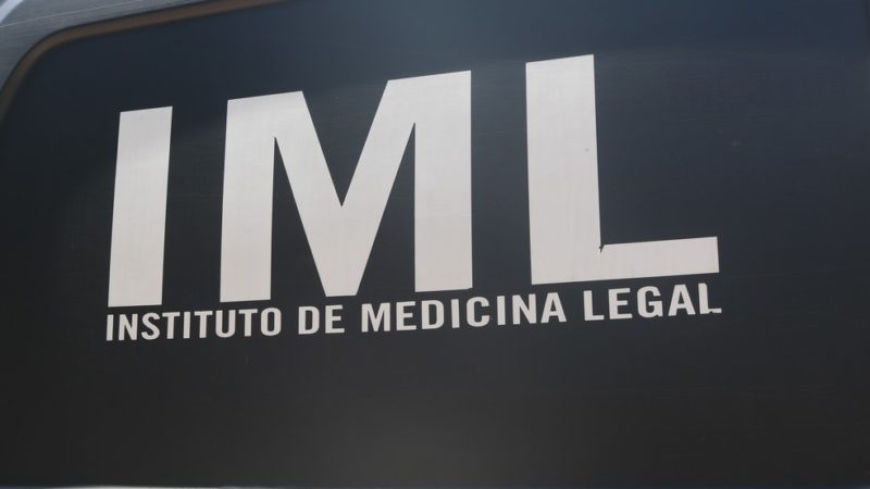 Homem é morto a tiros na porta de casa em Piripiri