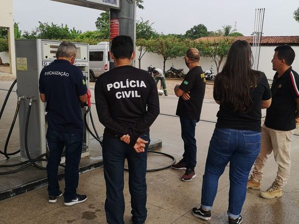 Postos de combustíveis são autuados durante operação que investiga adulterações no interior do Piauí