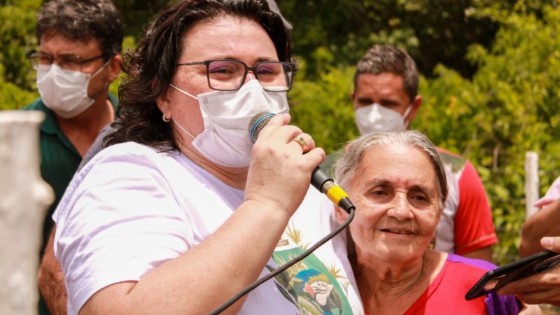 Prefeita inaugura sistemas de abastecimento d’água nas comunidades Salsa e Lagoa de Dentro na zona rural de Piripiri