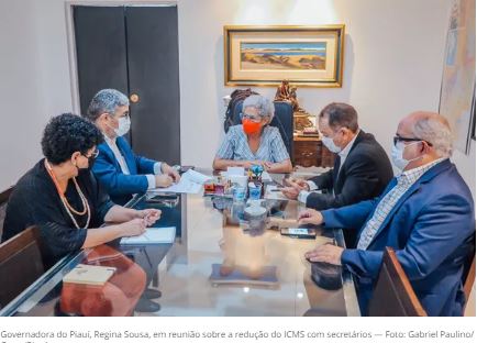 Governadora do Piauí determina a redução do ICMS sobre energia e combustíveis após reunião no Karnak