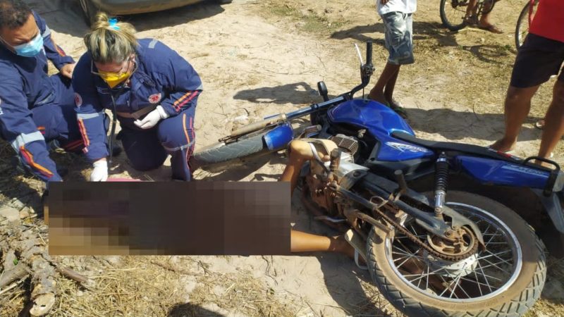 Homem é morto a tiros enquanto guiava uma moto em residencial de Piripiri