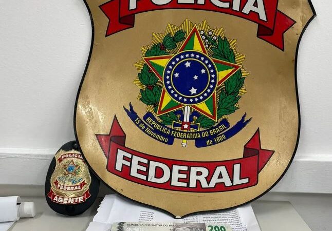 Jovem de 18 anos é preso após receber R$ 1 mil em notas falsas pelos Correios em Teresina