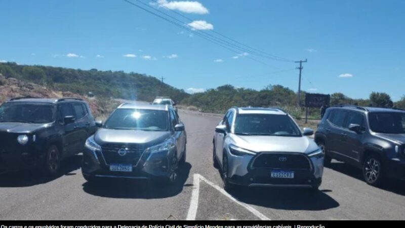 Carros de luxo roubados em SP são recuperados sendo vendidos no Piauí