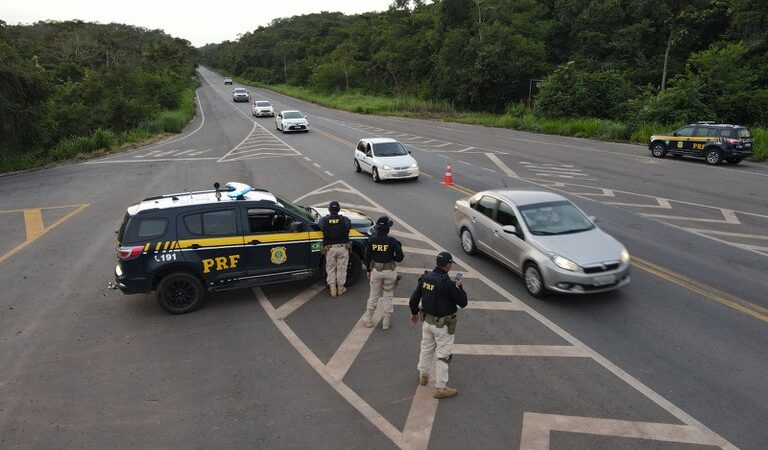 Operação Corpus Christi: PRF no Piauí intensifica fiscalizações nas rodovias durante o feriado prolongado