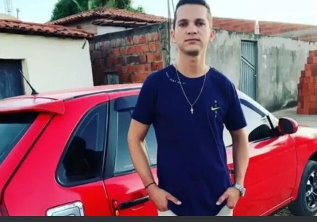 Turista do Piauí morre após se afogar em rio da Bahia ao salvar namorada de afogamento