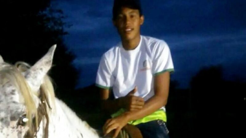 Jovem de 16 anos morre ao cair de cavalo durante pega de boi em município do Piauí