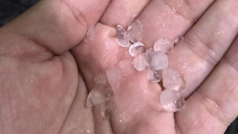 Rajadas de vento com chuva de granizo atingem Pedro II na noite desta terça-feira (26); VIDEO