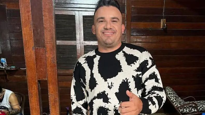 Forrozeiro Junior Vianna tem suspeita de leptospirose, diz equipe do cantor