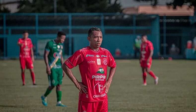 4 de Julho de Piripiri anuncia retorno do atacante Ted Love para disputa do Piauiense