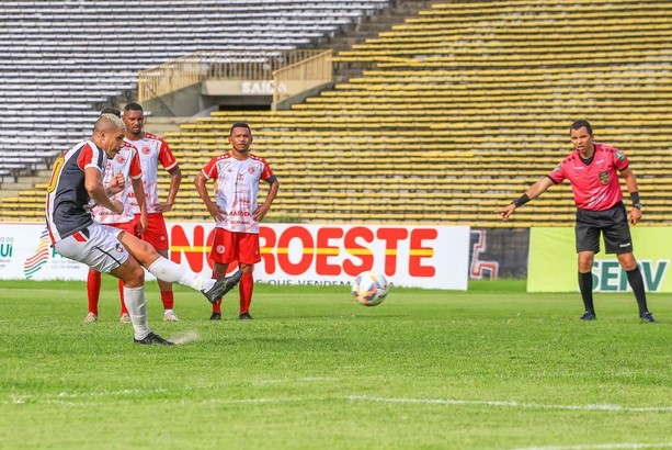 River e 4 de Julho de Piripiri empatam no Albertão pelo Campeonato Piauiense