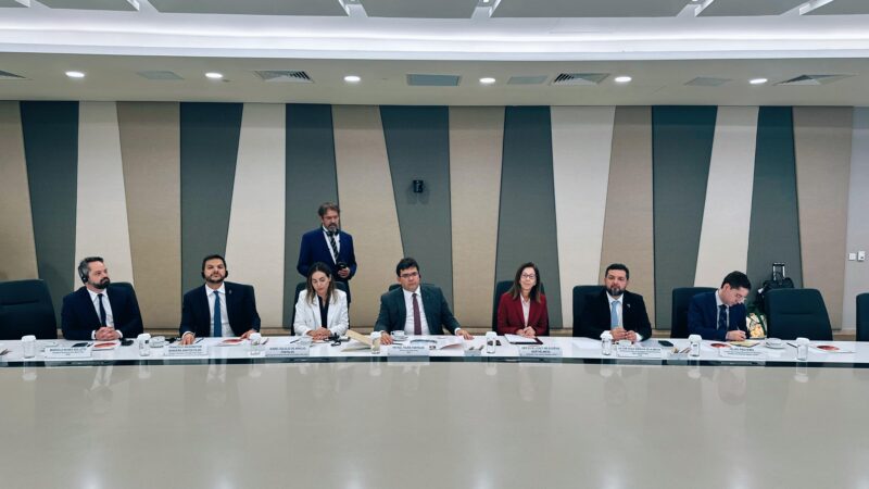 Governador discute intercâmbio de alunos da rede estadual de ensino do Piauí em Singapura
