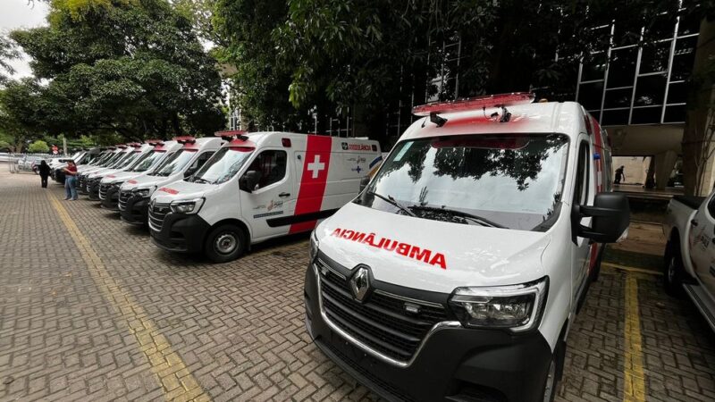 Governo do Piauí entrega 10 novas ambulâncias para hospitais da rede estadual de saúde nesta quarta (17)