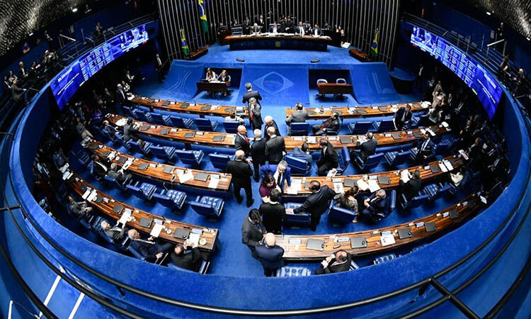 Senado aprova castração química para presos por crimes sexuais