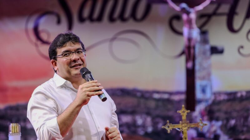 Governador participa da 12ª noite do tradicional Festejo de Santo Antônio Aparecido em Campo Maior