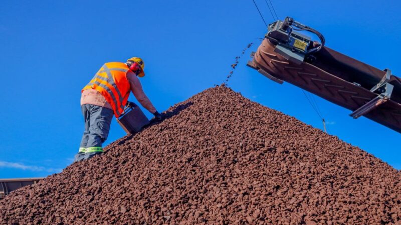 Governo do Estado e mineradora fazem estudos para primeira operação de exportação do Porto Piauí