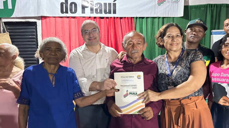 Interpi garante segurança jurídica com entrega de título de terra à Comunidade Quilombola Sussuarana em Piripiri