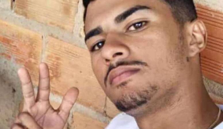 Adolescente de 17 anos é executado a tiros dentro da casa da namorada no Piauí