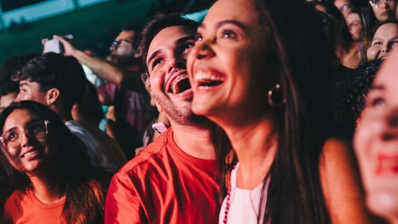 Festival de Verão de Parnaíba: 30 mil pessoas participam do evento na segunda noite