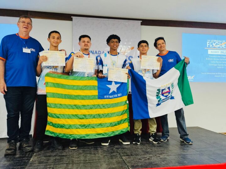 Estudantes de Joaquim Pires e Batalha conquistam ouro e prata em mais uma etapa da 54ª Jornada de Foguetes