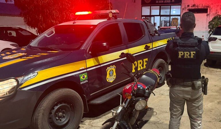 Em menos de 4 horas, PRF recupera duas motocicletas roubadas no sul do Piauí