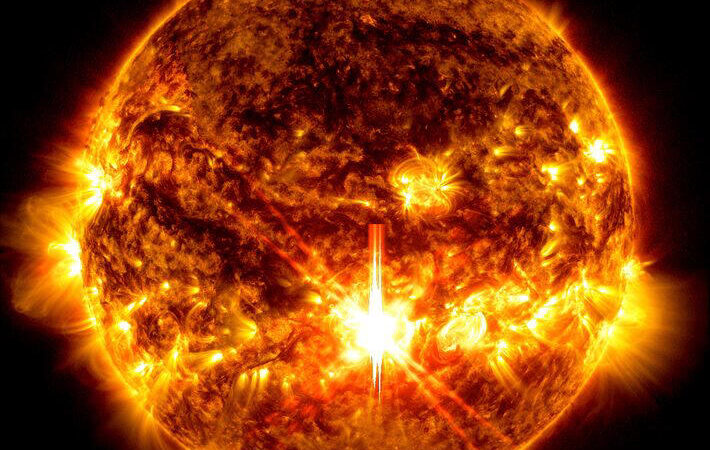 EUA disparam alerta de tempestade solar após grande explosão no sol; saiba o que isso significa