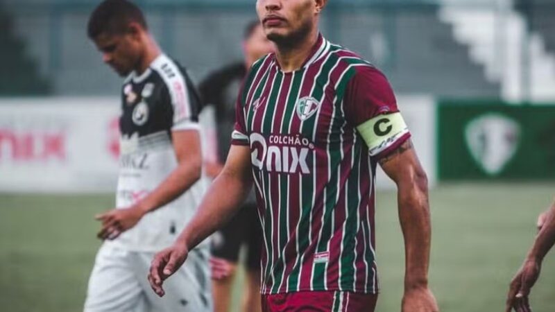 Ex-Fluminense-PI, Michel morre aos 33 anos em acidente de carro na Bahia