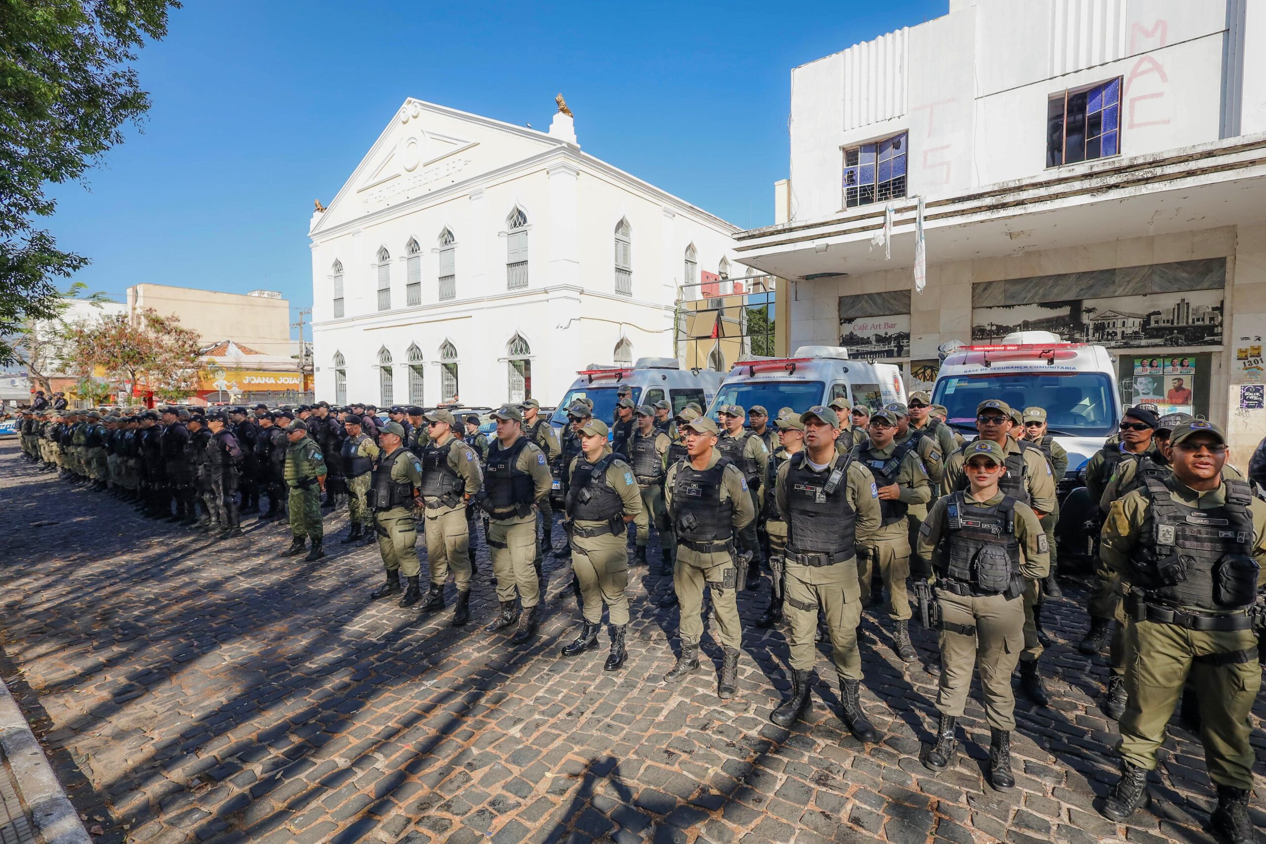 PM lança operação Boas Festas em Segurança e intensifica a presença policial em todos os centros comerciais do estado