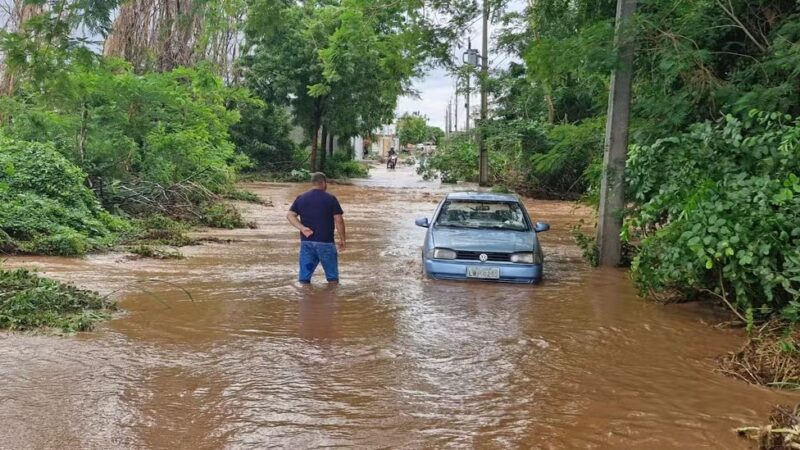 Equipes da Defesa Civil chegam a Picos para mapear moradores afetados e avaliar riscos após chuva de mais de 100 mm