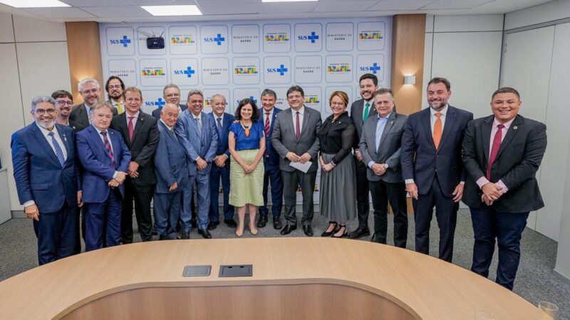 Rafael, Wellington e Silvio se reúnem com ministra da Saúde em busca de melhorias para o financiamento do SUS