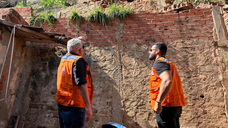 Defesa Civil envia equipes para prestar assistência aos moradores atingidos pelas chuvas em Picos