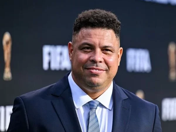 Ídolos da seleção aprovam nome de Ronaldo para a CBF