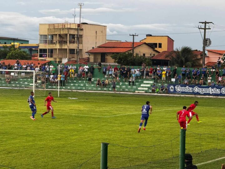 4 de Julho marca com Pepeô, bate Parnahyba e vence primeira no Piauiense 2025