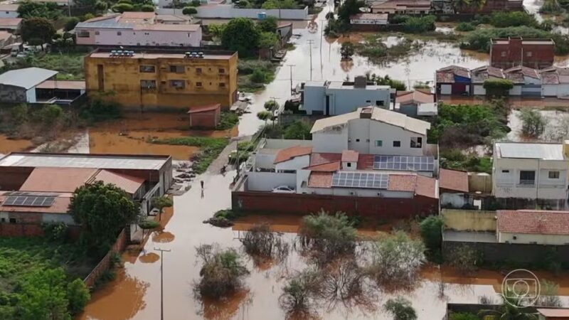 Prefeitura de Picos cancela festas de Zé Pereira e do Carnaval 2025 após enxurradas