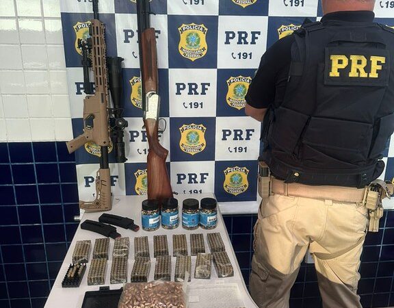 PRF apreende armas de fogo e mais de 1.500 munições na cidade de Floriano