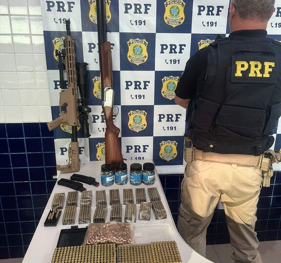 PRF apreende armas de fogo e mais de 1.500 munições na cidade de Floriano