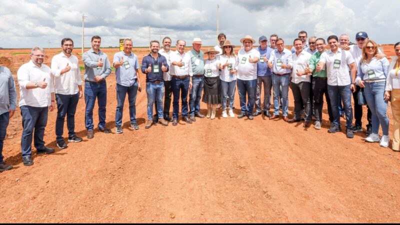 Rafael Fonteles visita construção de usina que vai ser capaz de suprir toda demanda de etanol do Piauí