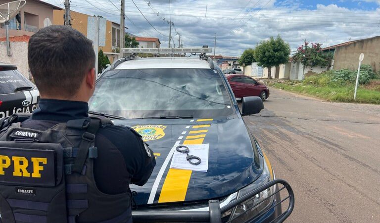 Homem com Mandado de Prisão por Homicídio é Detido pela PRF em Picos