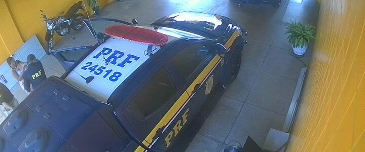 Em ato de Bravura PRF salva bebê de um mês engasgado em cidade do Piauí