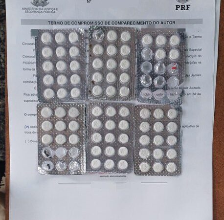 PRF apreende 73 comprimidos de “rebites” com caminhoneiro no Piauí