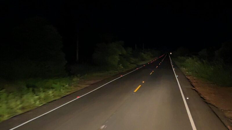 DER investe em dispositivos refletivos que melhoram a visibilidade nas rodovias do Piauí