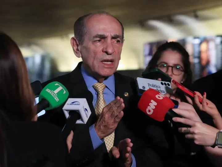 CCJ do Senado aprova fim da reeleição para cargos do Executivo